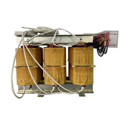 111KVA Máy biến áp loại khô ba pha tăng 472VAC lên 6530VAC